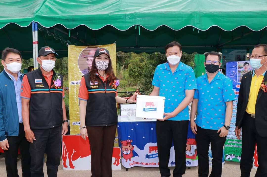 อ.ส.ค. จัดบูธรุกประชาสัมพันธ์ "นมไทย-เดนมาร์ค"
