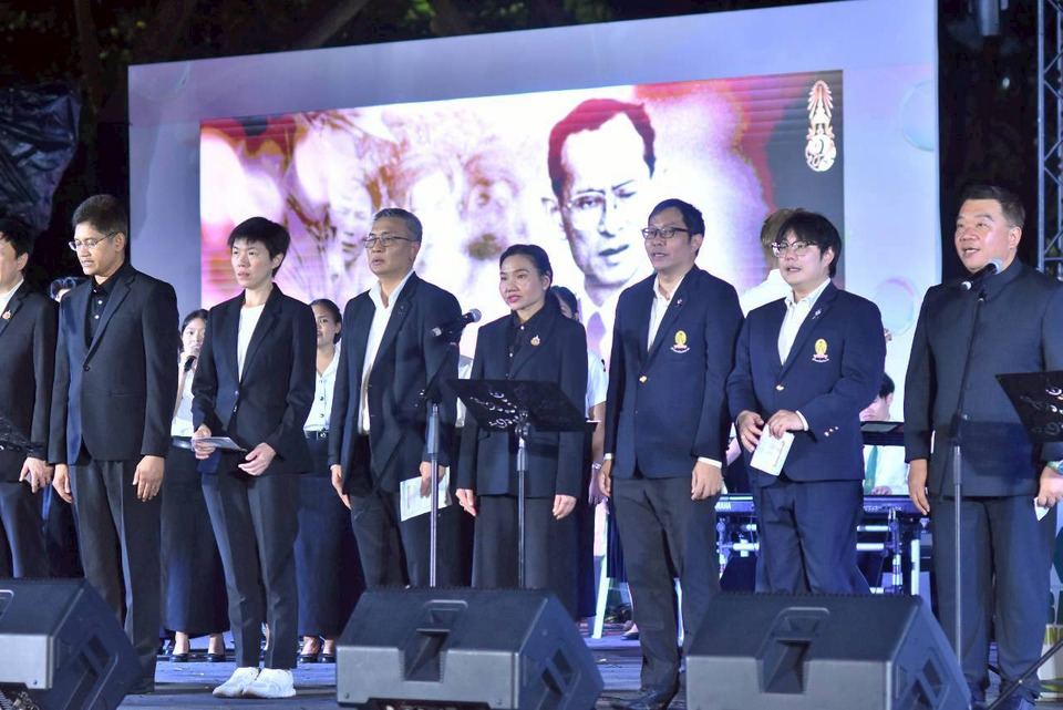 5 ธันวาคม บทเพลงพระราชนิพนธ์ดังกระหึ่มทั่วประเทศ