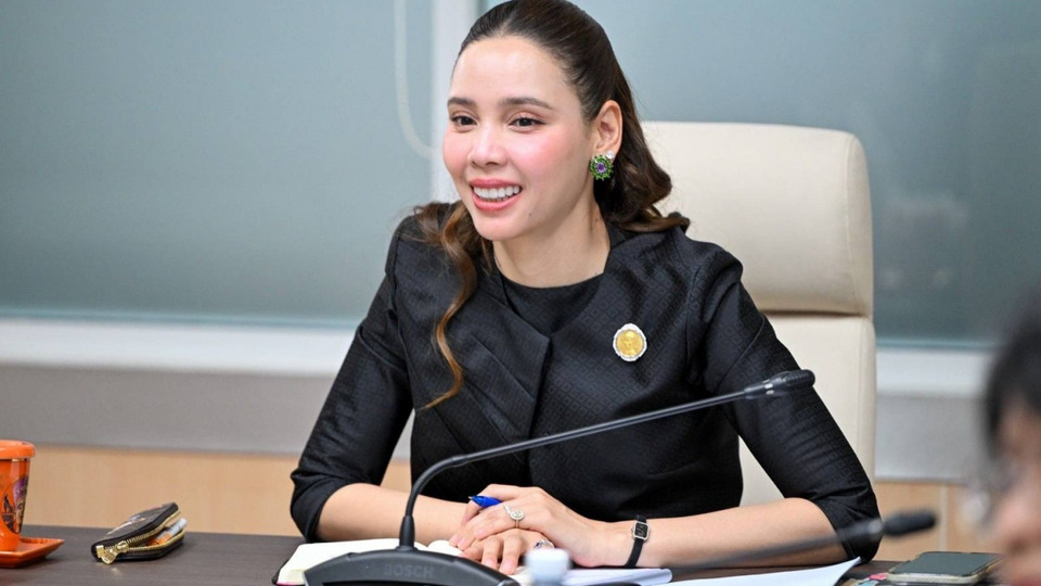 วธ. เดินหน้าจัดทีมร่วมบูรณาการเตรียมพร้อมรับภารกิจวัฒนธรรมและการท่องเที่ยว มุ่งยกระดับเศรษฐกิจ สังคม และภาพลักษณ์ไทยสู่เวทีโลก
