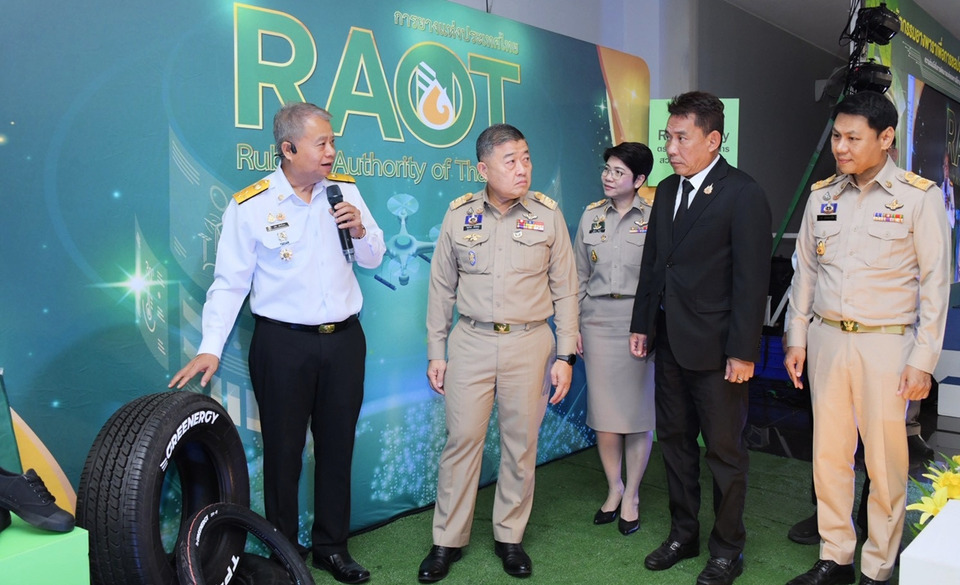 กยท. ผนึกกรมชลฯ ดันนวัตกรรมยางพาราเสริมงานชลประทาน เพิ่มมูลค่ายางไทย