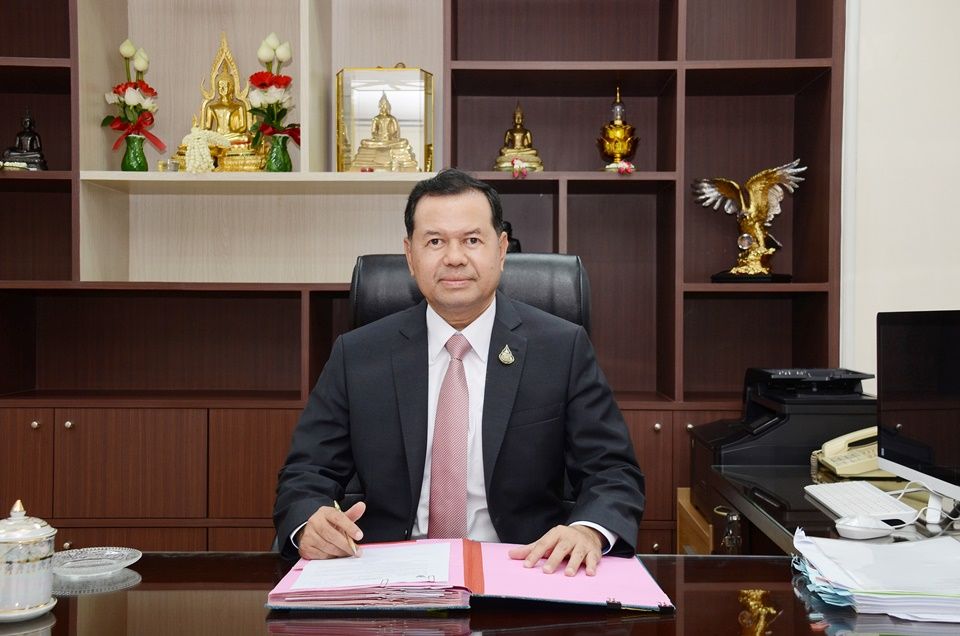  	“สอน.”งัด 4 มาตรการแก้ปัญหาอ้อยไฟไหม้ จูงใจส่งอ้อยสดเข้าโรงงานให้ส่วนต่างตันละ 200 บาท