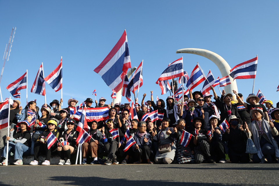 ชาวสุรินทร์ลุกฮือ! "คปท.–คณะรวมพลังแผ่นดิน" ปักหลักประกาศเจตนารมณ์ “ทวงคืนตาควาย”