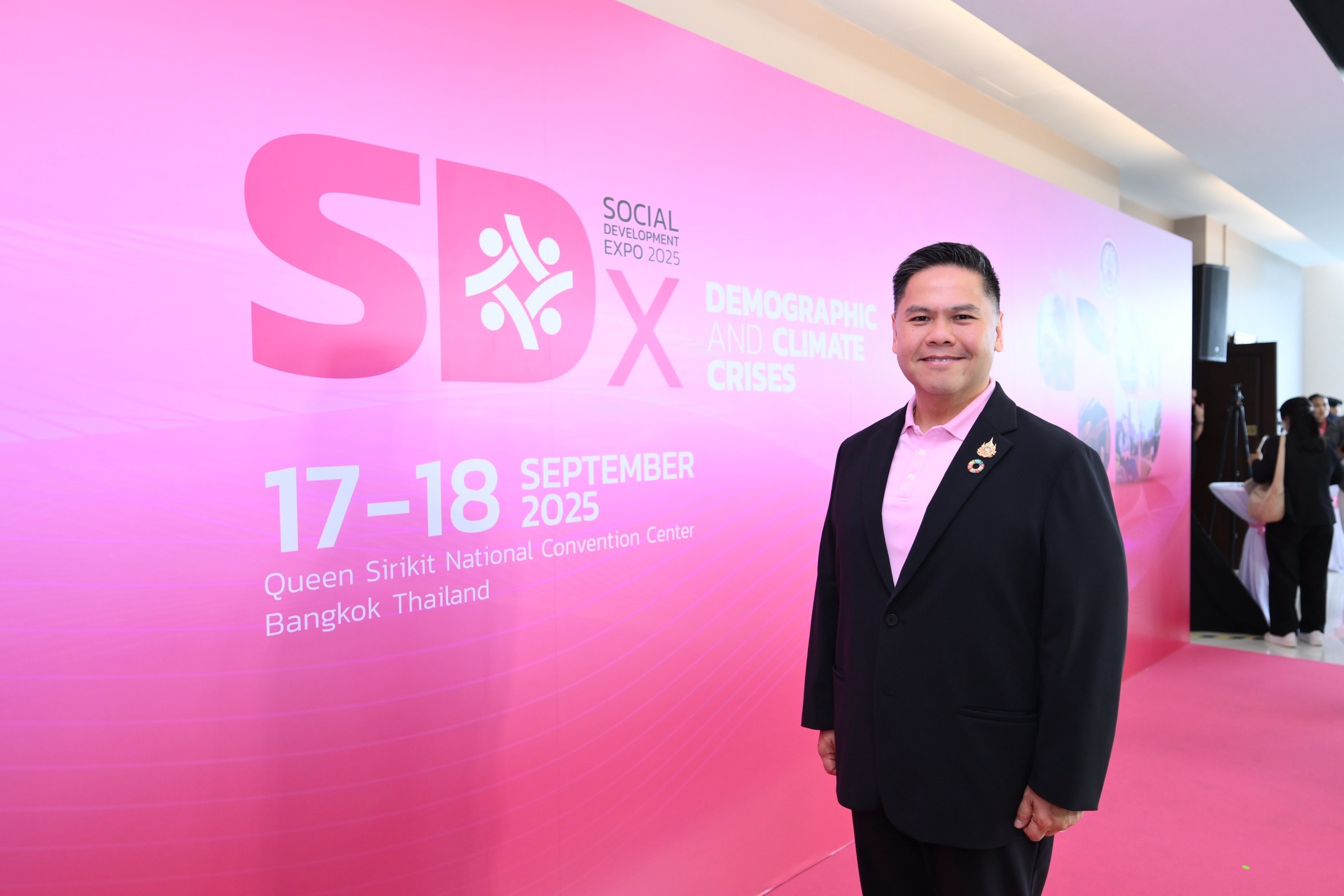 "วราวุธ" ชวนร่วมงาน SDx 2025 รับมือ “วิกฤตซ้อนวิกฤต: โครงสร้างประชากรและสภาพภูมิอากาศ” 17-18 กย.นี้ ที่ศูนย์ฯ สิริกิติ์ 