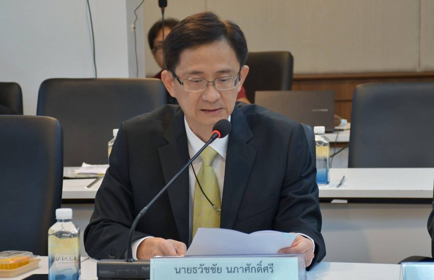 "โยธากทม." จี้ผู้รับเหมาสร้างคอนโด ย่านลาดพร้าว แก้ไขเหตุก่อสร้างกระทบบ้านปชช.