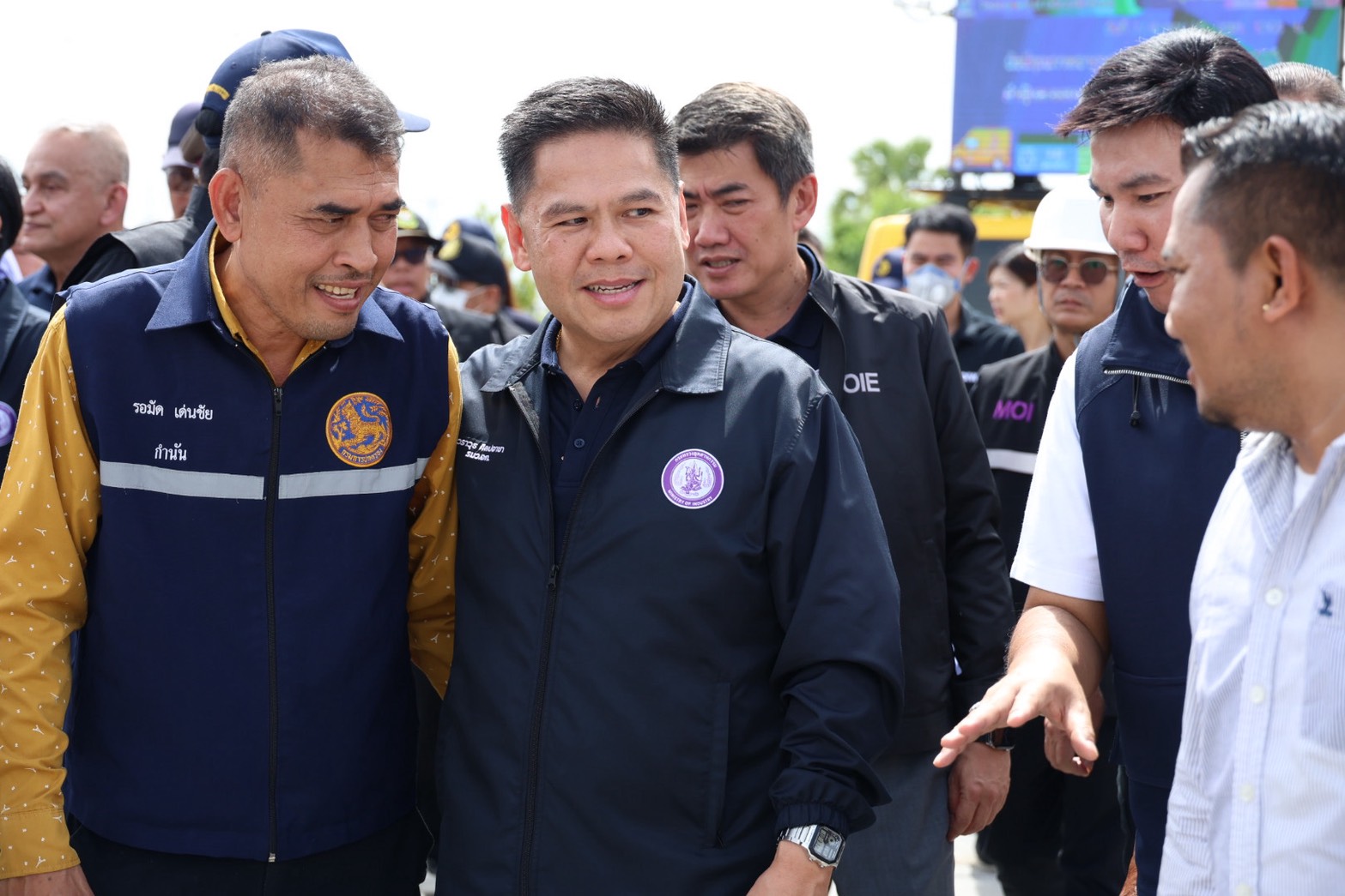 วราวุธ ลุยอยุธยา สางปมโรงงานปล่อยกลิ่นเหม็นนาน 15 ปี สั่งตรวจมลพิษเข้ม จ่อเชือดทำผิดซ้ำ