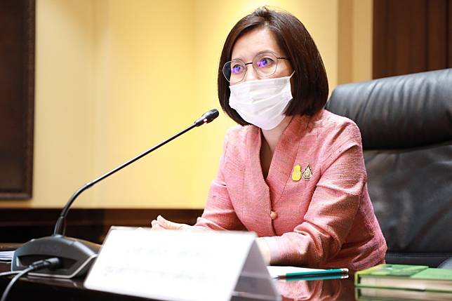 "ตรีนุช" เร่งหารือ "ก.ค.ศ." แก้ปมเลื่อนสอบครูผู้ช่วยช่วงโควิด