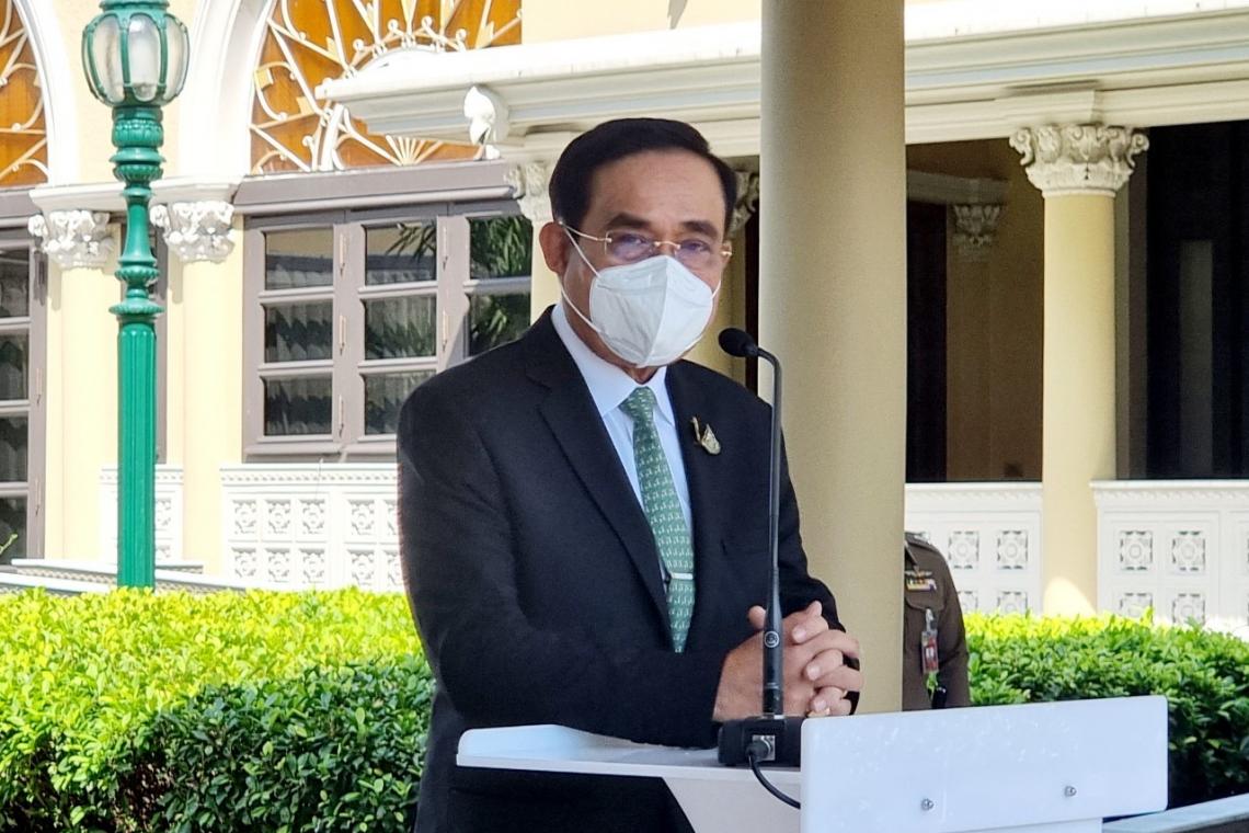 บิ๊กตู่ปัดสามมิตร ย้ายซบ"พท."