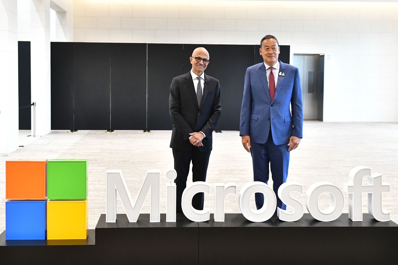 "นายกฯ เศรษฐา" ทวีต "ไมโครซอฟท์" ประกาศตั้ง Data and AI Center แห่งแรกของไทย 