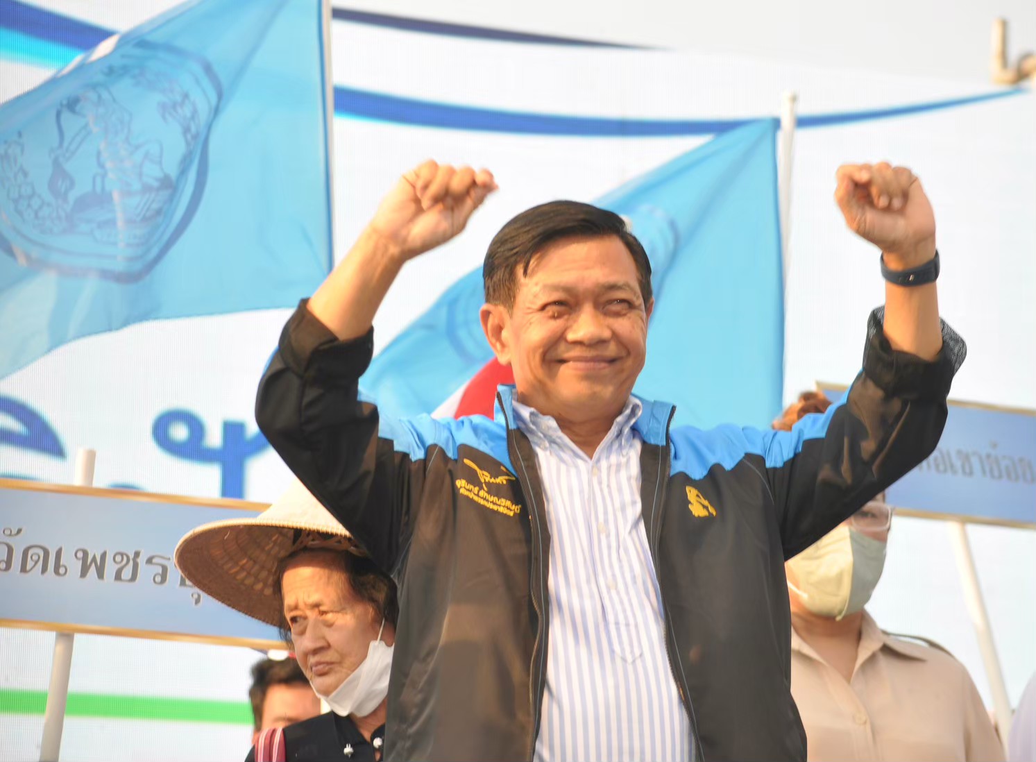"อลงกรณ์" ประกาศชิง "หัวหน้าประชาธิปัตย์" ชูปฏิรูปพรรคสู่เสรีนิยมก้าวหน้า ยึดมั่นระบอบปชต.อันมีพระมหากษัตริย์ทรงเป็นประมุข