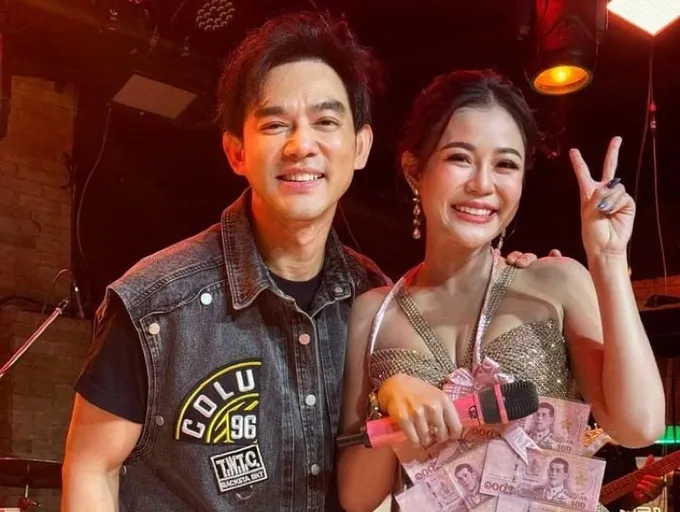 “มอส” ทำตามสัญญา! หลังโผล่เซอร์ไพรส์ “ลำไย” เเง้มเตรียมเพลงคู่กัน