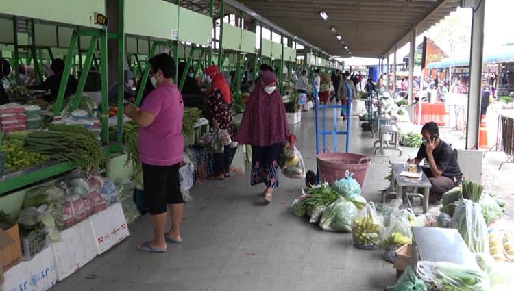 ปัตตานีตลาดสดไม่คึกคัก  หลังผู้ประกอบการร้านอาหารหวั่นโควิด ไม่กล้าลงทุนเปิดร้าน 