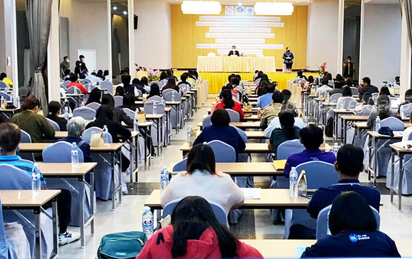 พมจ.สมุทรสาคร "ให้ความรู้ผู้ประกอบการฯเน้นปฏิบัติตาม กม.จ้างงานคนพิการ