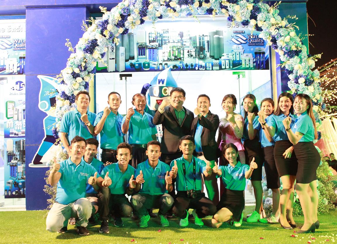 ฟังก์ชั่นฯ ร่วมเปิดร้าน WATER STORE ประเทศกัมพูชา