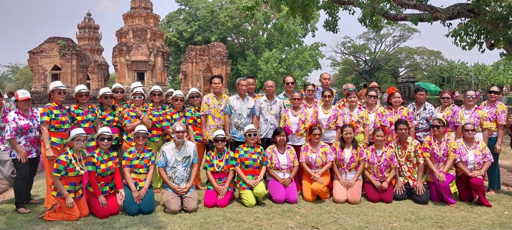 เทศบาลตำบลศีขรภูมิ เปิดงานสงกรานต์ประจำปี 2567 อย่างสนุกสนาน 