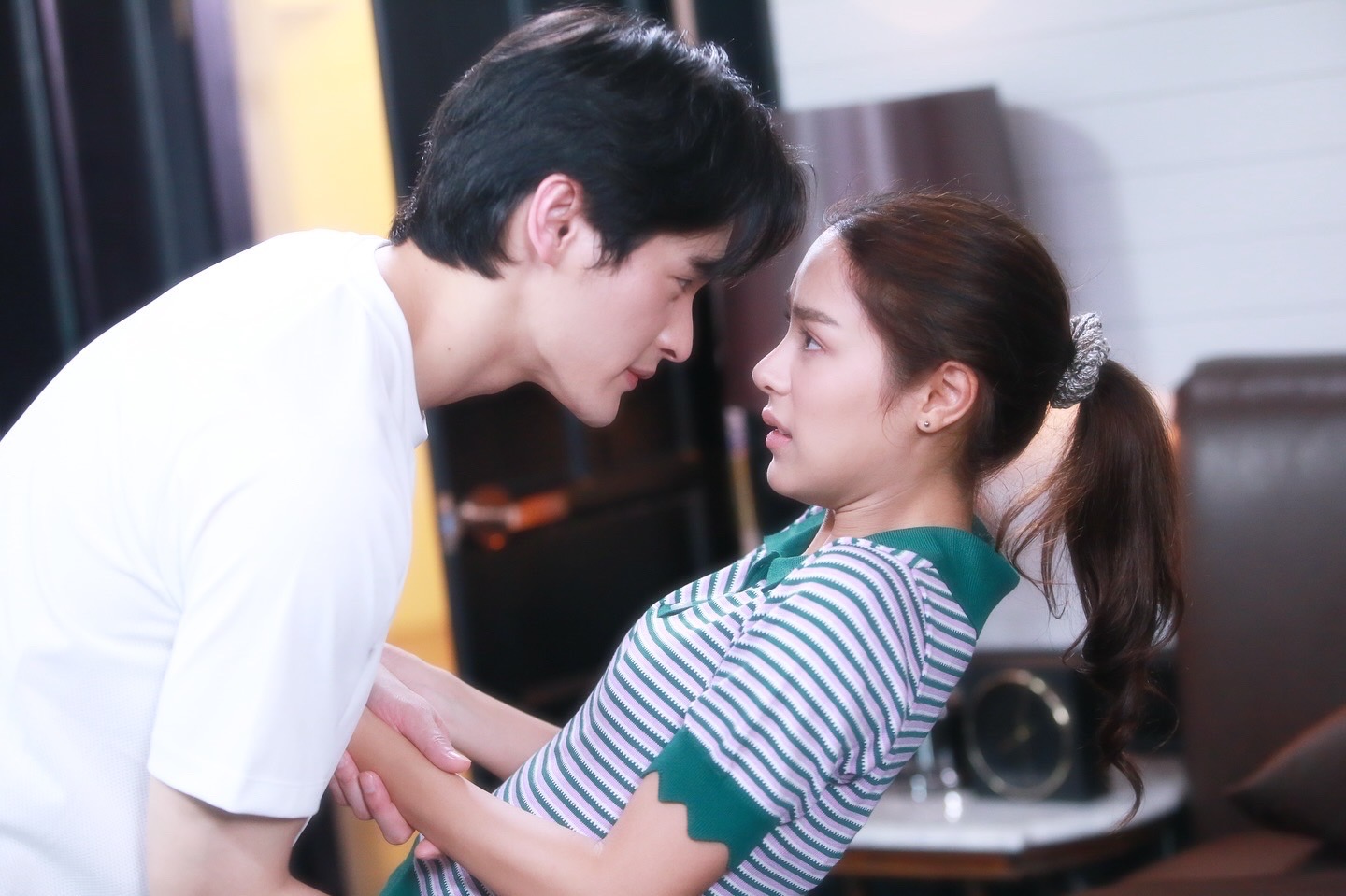 ฉลองความปัง! “พรชีวัน” ทุบเรตติ้ง NEW HIGH “เก้า-พีพี” ชวนลุ้น 2 ตอนสุดท้าย 