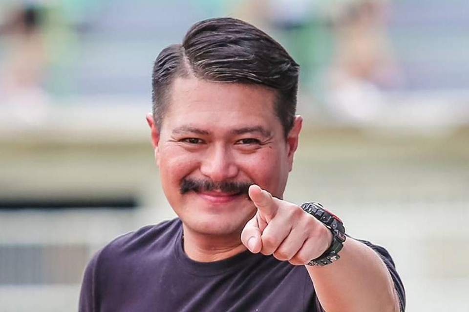 “วัน อยู่บำรุง” ฟาดแรง! โพสต์เตือนสติ “รวยได้ก็ร่วงได้ อย่าปากหมา อย่าดูถูกคน” ชาวเน็ตแห่ตีความหมายถึงใคร