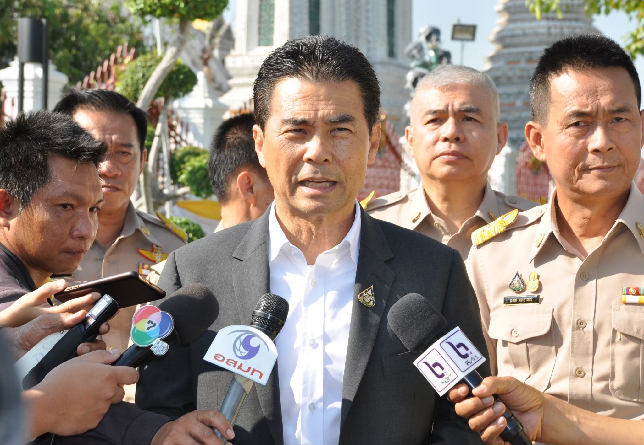 "เทวัญ"ชี้"พรรคก้าวไกล"ชงญัตติขอเปิดสภาฯทำได้ ขอฟังเสียงส่วนใหญ่ ยันรัฐบาลทำงานโปร่งใส