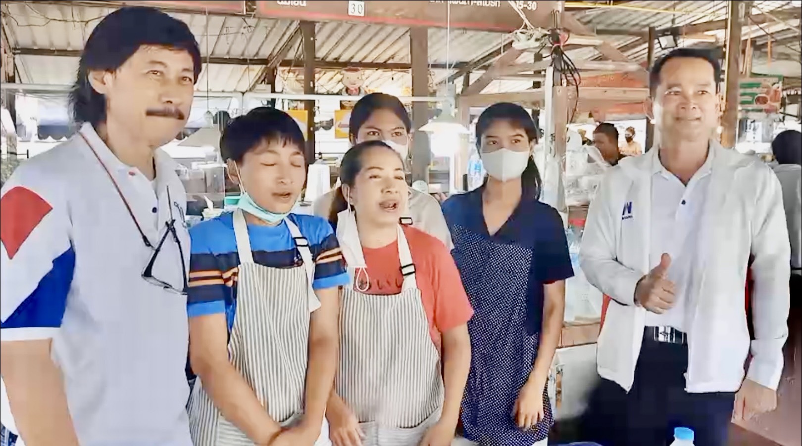 "ประภัสร์" อ้อนชาวนครปฐมอย่า "รักพี่เสียดายน้อง" ต้องเลือก "เพื่อไทย" ให้เปลี่ยนรัฐบาลได้จริง