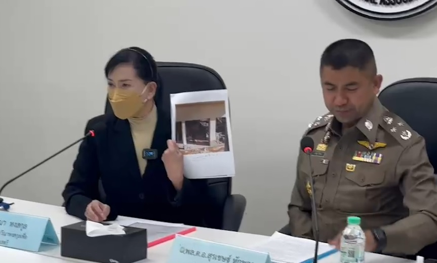 'ปวีณา'พาหญิงสาว 3 รายเหยื่อถูกหลอกค้าประเวณีที่เมียนมาเข้าพบ "บิ๊กโจ๊ก"