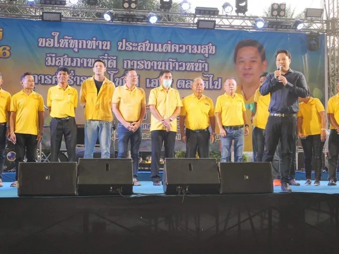 นายกเล็กเมืองชุมพร พร้อมดัน ‘ส.ส.ตาร์ท’ นั่งผู้แทนต่อสมัยหน้า