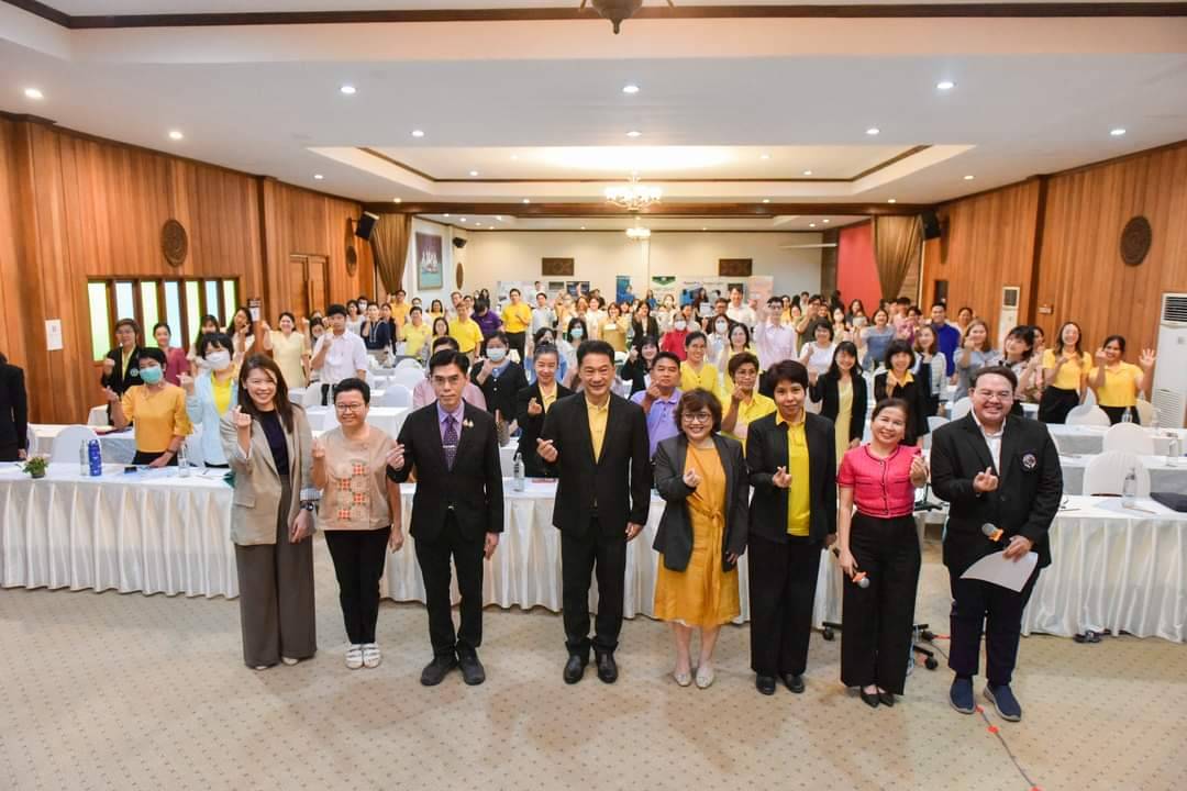 น.พ.สธ.กาญจนบุรี ร่วมแลกเปลี่ยนเรียนรู้พัฒนาระบบบริการสุขภาพช่องปาก ปี 67