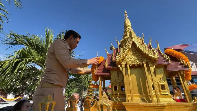 "วัฒนา"ถือฤกษ์ 09.39 ไหว้ศาลก่อนเข้าแถลงนโยบายรับตำแหน่ง'นายกฯอบจ.ขอนแก่น'อย่างเป็นทางการ 