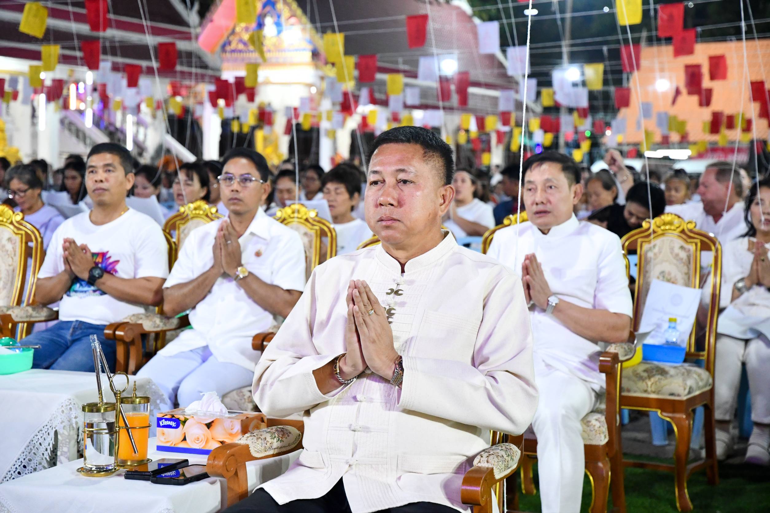ผู้ว่าฯชลบุรี เป็นประธานสวดมนต์ข้ามปี วัดชัยมงคล พระอารามหลวง พัทยา