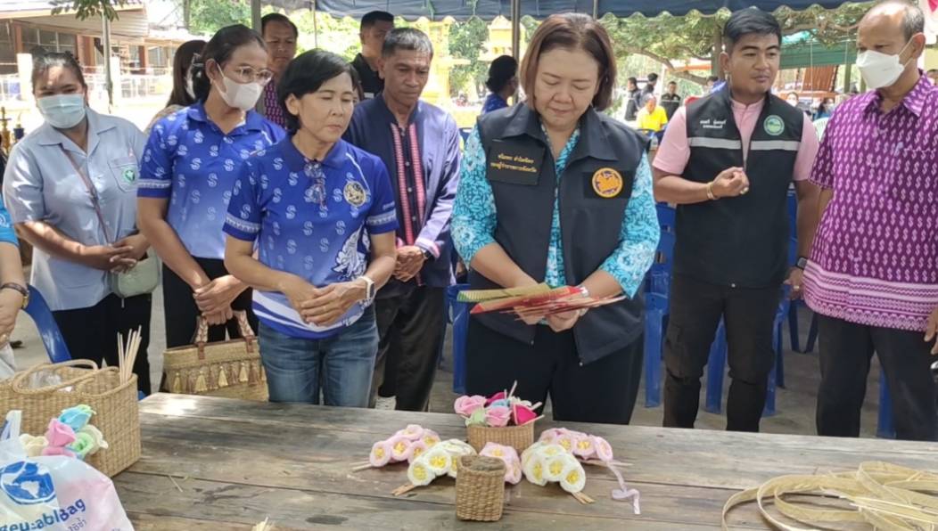 คณะกรรมการขับเคลื่อนศจพ.จ.และโครงการ 1 ตำบล 1 หมู่บ้านยั่งยืนจังหวัดชัยนาทพร้อมลงพื้นที่ติดตามผลของอำเภอสรรพยา 