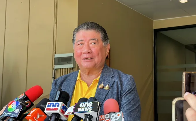 “ภูมิธรรม” ไม่รู้ “เนวิน” ดอดพบ “ทักษิณ”
