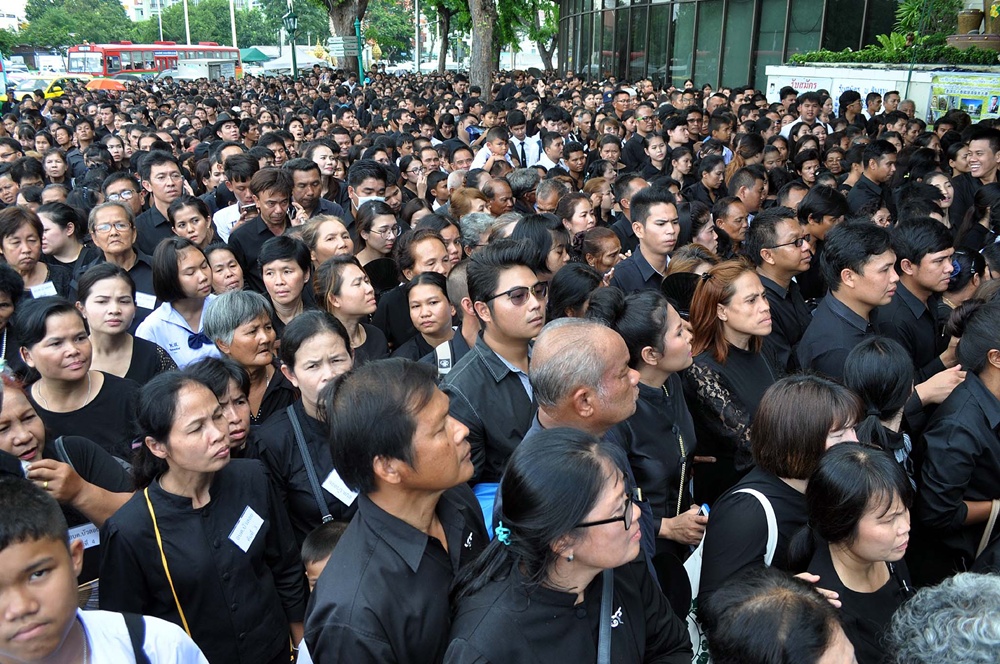 “บิ๊กป้อม” ประเมินปชช.ร่วมพระราชพิธีรอบสนามหลวง 2.5 แสนคน ย้ำความพร้อมมาตรการรักษาความปลอดภัย