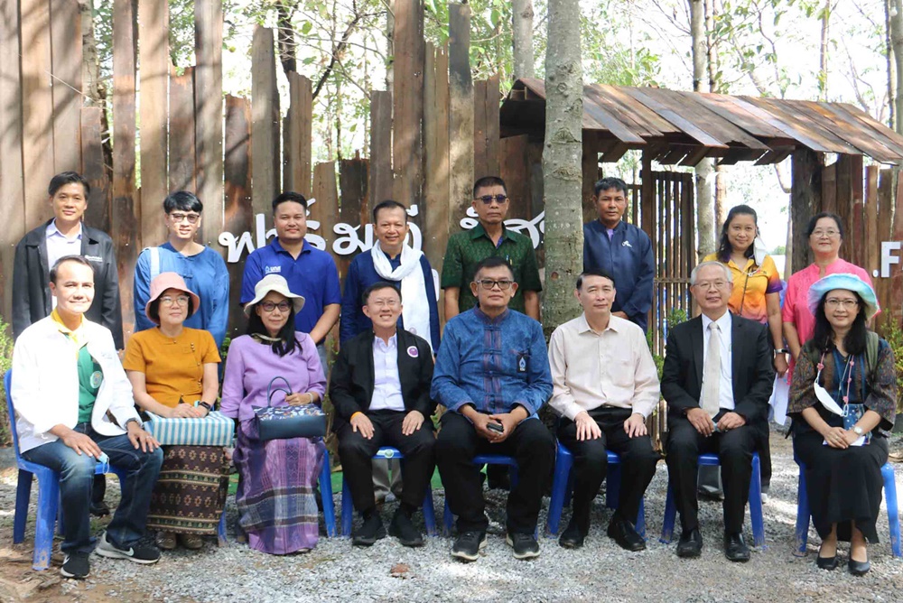 เลขานุการฯ อว. ลงพื้นที่กาฬสินธุ์ติดตามผลผลิตบัณฑิตพันธุ์ใหม่
