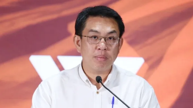 “วิโรจน์” เปิดคำวินิจฉัยปี 49 เทียบปมบาร์โค้ดบัตรเลือกตั้ง ซัดเข้าข่าย ‘ไม่ลับ’ จี้ กกต.รับผิด