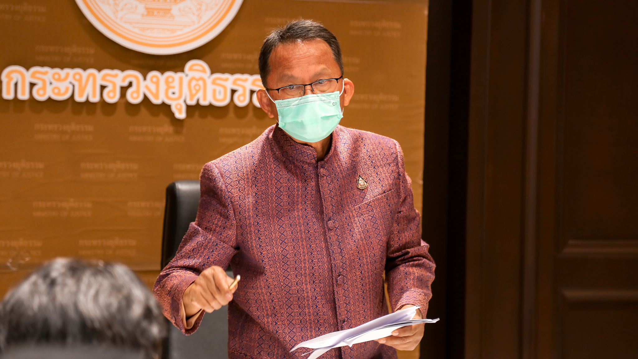 รมว.ยุติธรรม สั่งกรมราชทัณฑ์ ใช้ศูนย์ CARE ช่วยผู้พ้นโทษให้มีงานทำ 