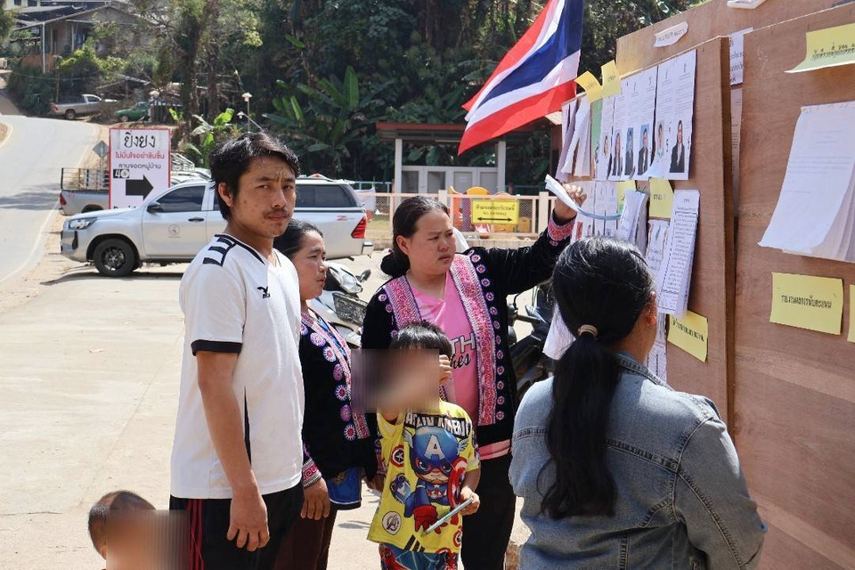แม่ริมคึกคัก! ชาวม้งออกมาใช้สิทธิเลือกตั้ง–ประชามติ สะท้อนพลังประชาธิปไตย