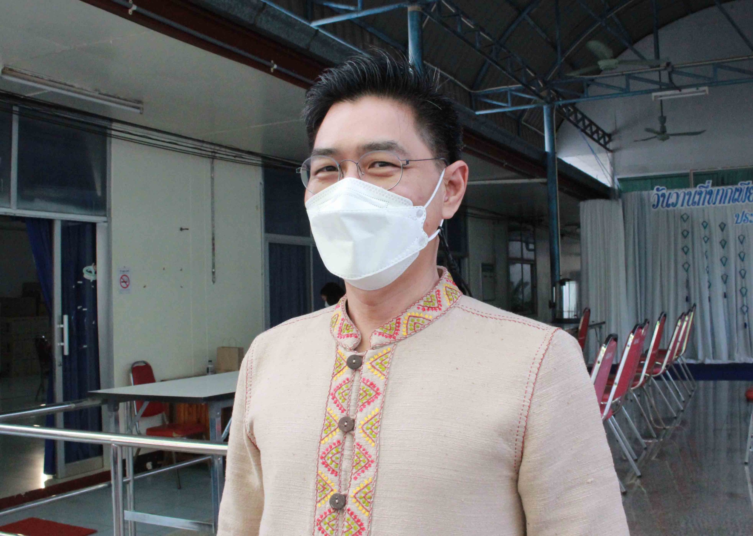 สสจ.กาฬสินธุ์เตือนจัดเลี้ยงเกษียณเสี่ยงเกิดคลัสเตอร์-ทต.กุดสิมฉีดพ่นยาตลาดสด