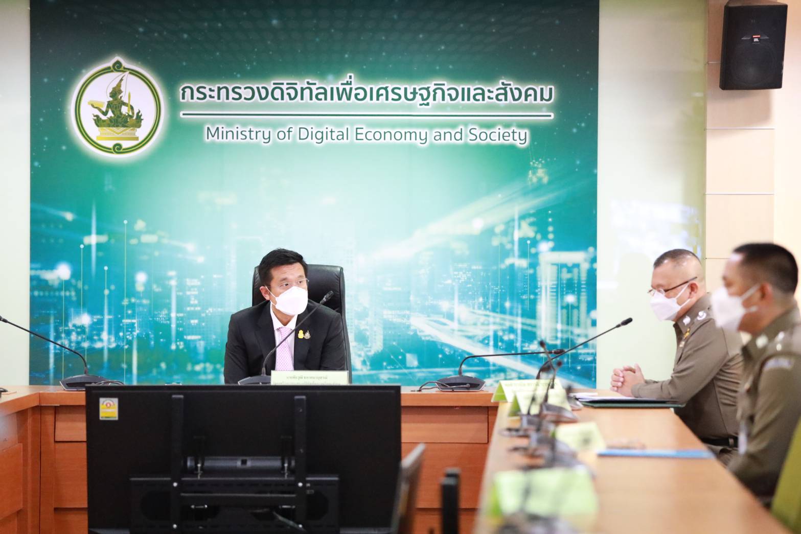"ดีอีเอส" จับมือตำรวจ ติวเข้มพนักงานเจ้าหน้าที่ตามพ.ร.บ.คอมพ์ฯ ปั้นมือปราบมิจฉาชีพออนไลน์ ช่วยปชช.