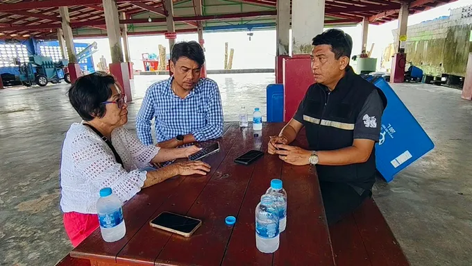 ภรรยาเจ้าของเรือประมงไทย วอนรัฐบาลเร่งเจรจา 4 คนไทยกลับประเทศ