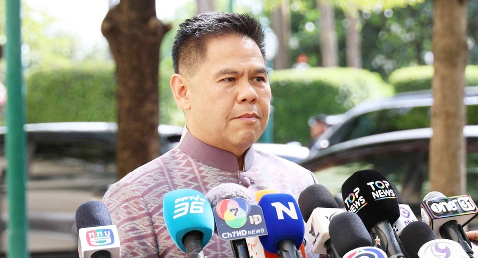 “วราวุธ” เร่งฟื้นฟูโรงงานน่านหลังน้ำลด สั่งตรวจไฟฟ้าก่อนเปิดกิจการ พร้อมสินเชื่อดอกเบี้ยพิเศษช่วย SME