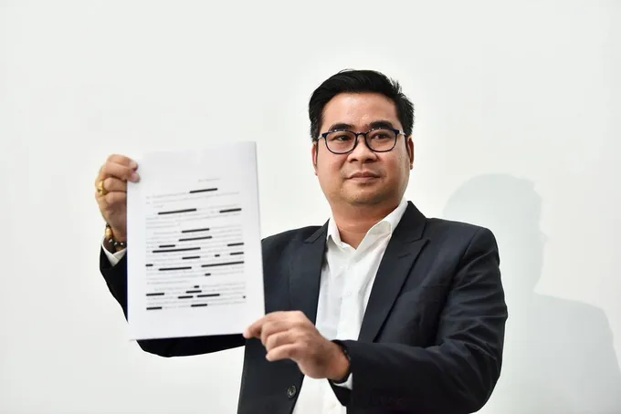“ทนายวิฑูรย์” โต้คดี ‘เบน สมิธ’ ชี้อย่าการเมืองแทรก แฉพิรุธหมายจับ-ยึดทรัพย์หมื่นล้าน