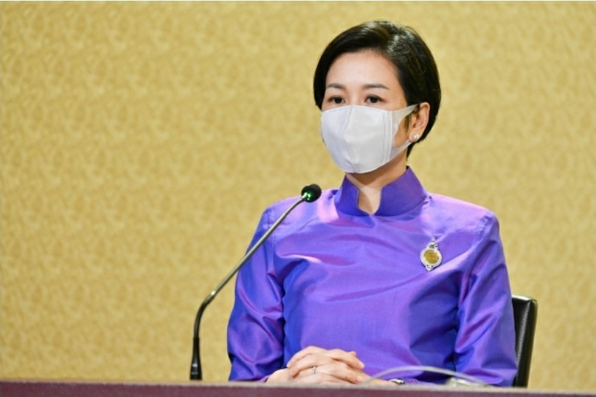"นายกฯ" ชื่นชมนักเรียนไทยพัฒนากระเบื้องทางเท้าสำหรับผู้พิการ คว้าเหรียญทองสิ่งประดิษฐ์ระดับโลก IWA 2021
