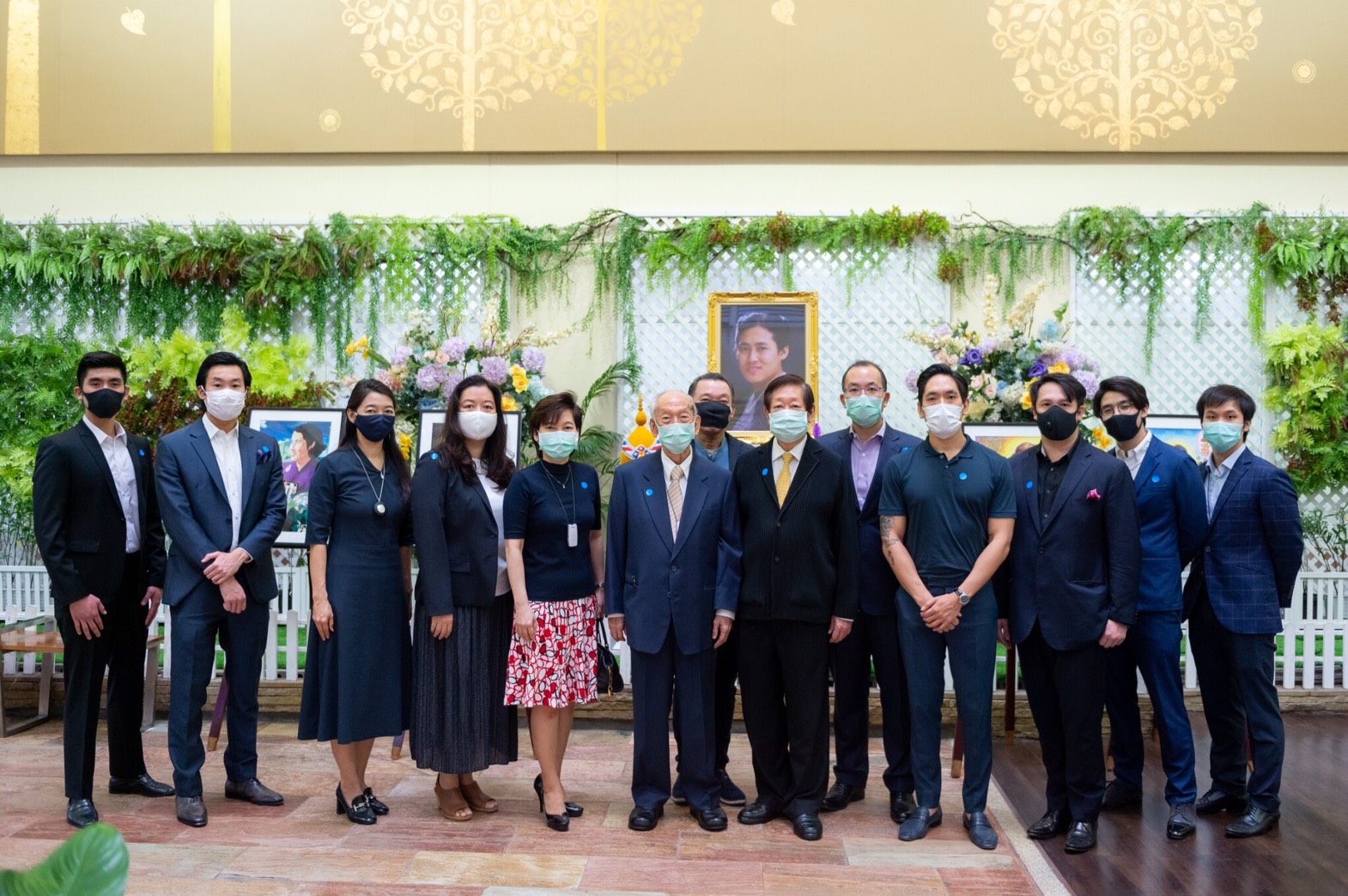 ครอบครัว “พรประภา” สนับสนุน 28.56 ล้านบาท เพื่อรักษาพยาบาลผู้ป่วยติดเชื้อโควิด-19  