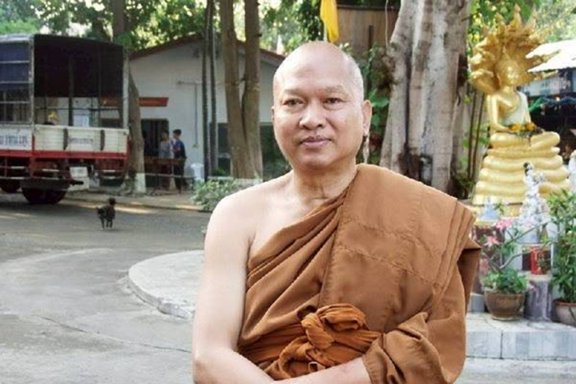 ทนายดังเปิดฐานความผิด "พระอลงกต" กรณีใช้ข้อมูลผู้อื่นเปิดบัญชีรับบริจาค