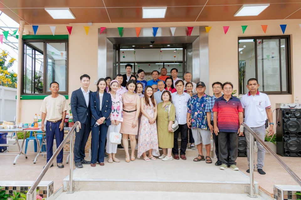 พิธีเปิดอพาร์ทเมนต์ใหม่ "116เรสซิเด้นซ์"