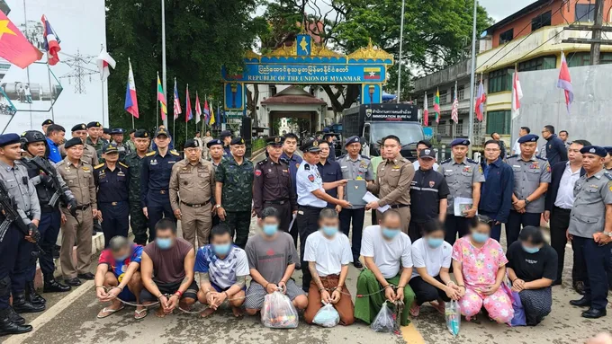 ไทย-เมียนมาผนึกกำลังปราบยาเสพติด ส่งตัว 9 ผู้ต้องหาหนีหมายจับกลับไทย ดำเนินคดีตามกฎหมาย