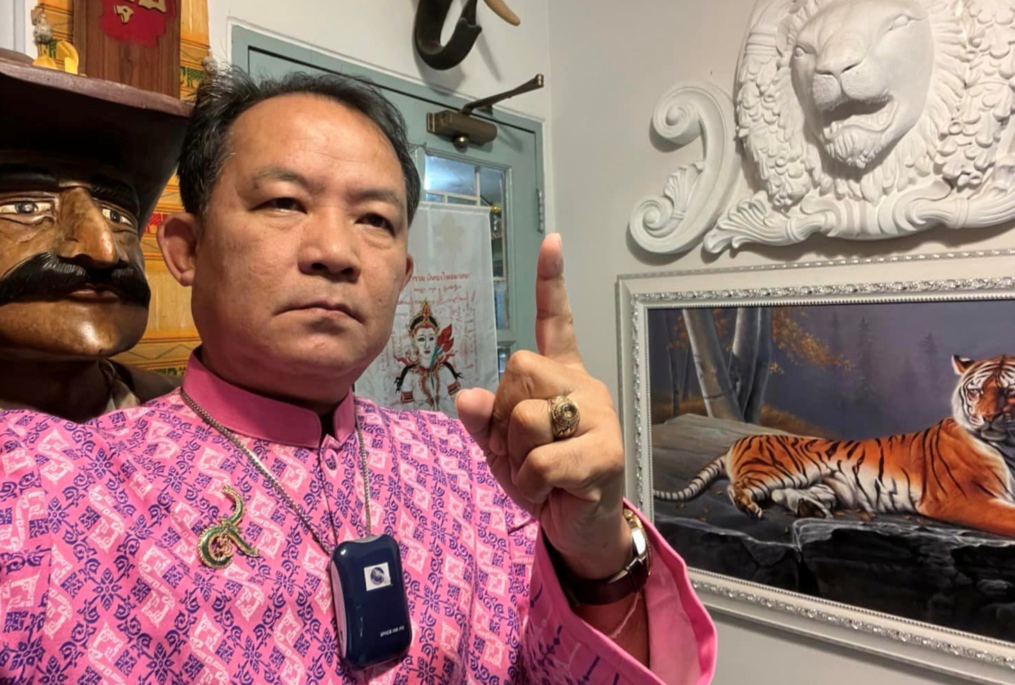 'ศรีสุวรรณ' ฟาด! นักประชาธิปไตยเสแสร้ง ประณามความรุนแรงมีไว้ใช้แต่คนของตน