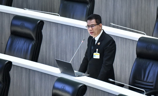 “ส.ว.ชิบ” จี้รัฐเลิกเพ้อฝันอุตสาหกรรมใหม่ ชี้โรงงานไทยปิดตัวระนาว แฉจีนเทา-คอลเซ็นเตอร์สูบเลือดเศรษฐกิจไทย แนะยึดอินโดฯบล็อกอีคอมเมิร์ซจีน