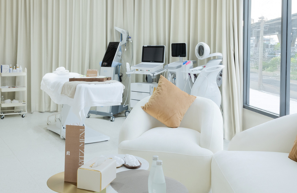 ทำไมต้องเลือก THE RITZ CLINIC