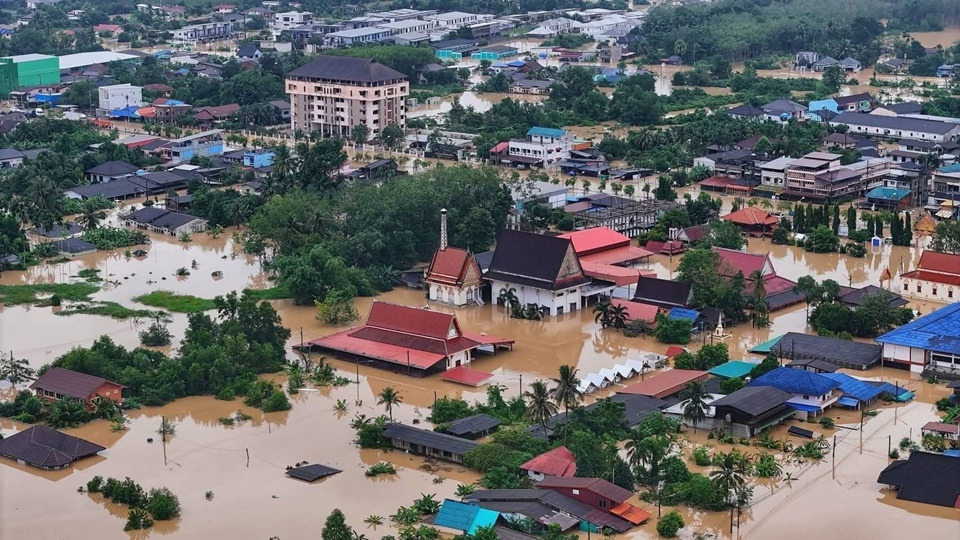 .กระทรวงวัฒนธรรม ร่วมกับคณะสงฆ์จังหวัดสงขลา องค์การศาสนา 5 ศาสนา ห่วงใยพี่น้องชาวใต้ เปิดศูนย์รับบริจาคช่วยเหลือผู้ประสบอุทกภัย จังหวัดสงขลา.
