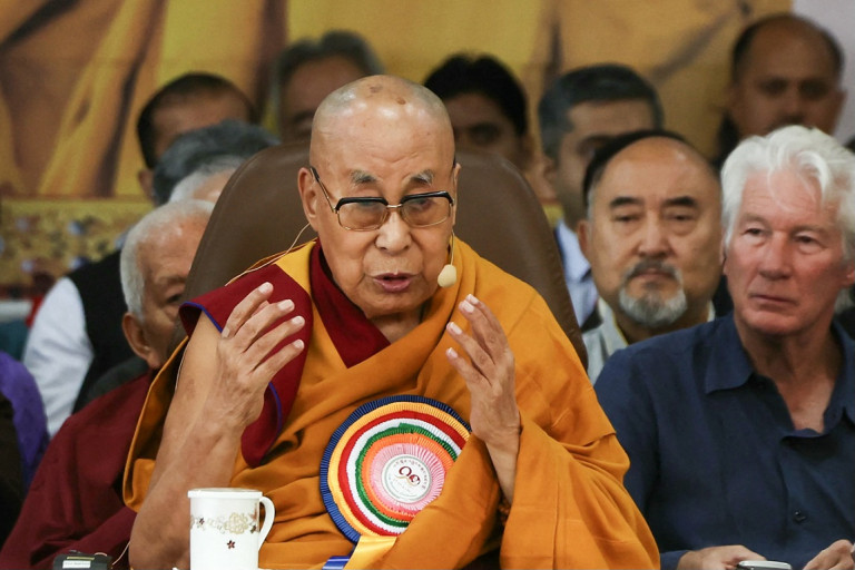 องค์ทะไล ลามะ ผู้นำจิตวิญญาณชาวทิเบต (Photo : AFP)