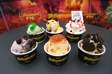 ไอศกรีม หรือไอติม ของหวานเมนูโปรดของใครหลายๆ คน (Photo : AFP)